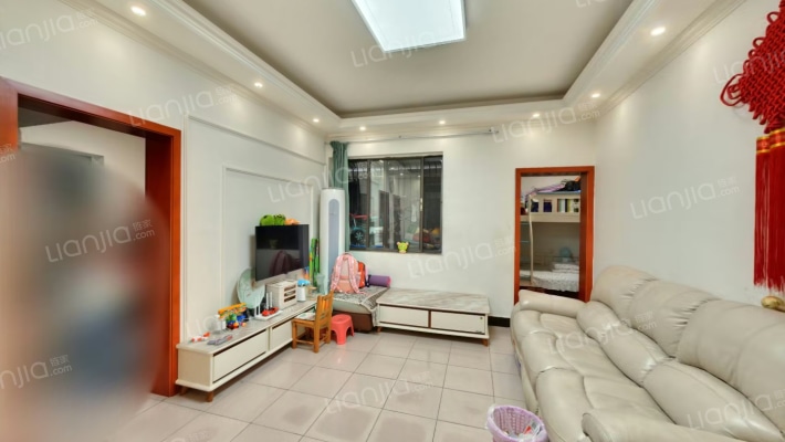 中道街52号院二手房实景图