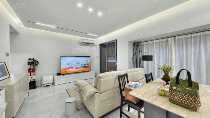 山语海二手房实景图