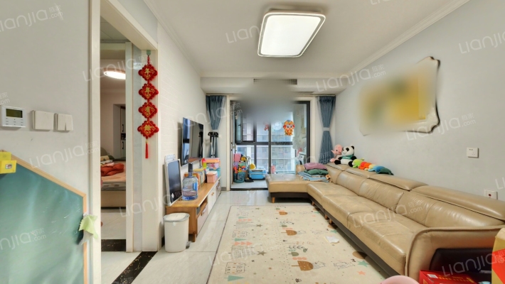 永威枫香庭西院二手房实景图