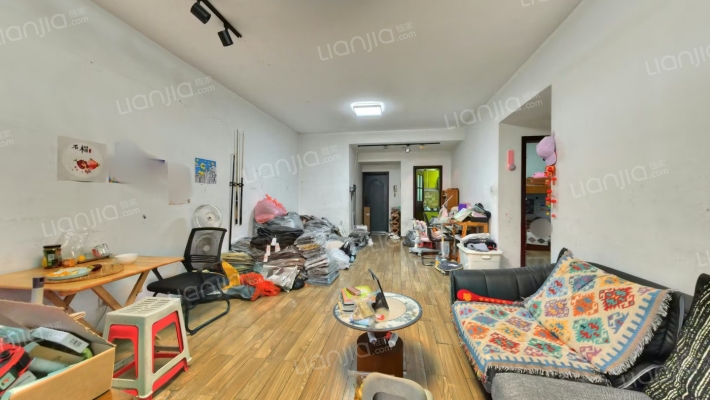 木综厂宿舍二手房实景图