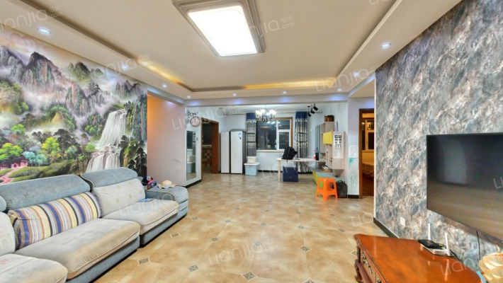 柴楼隆园二手房实景图