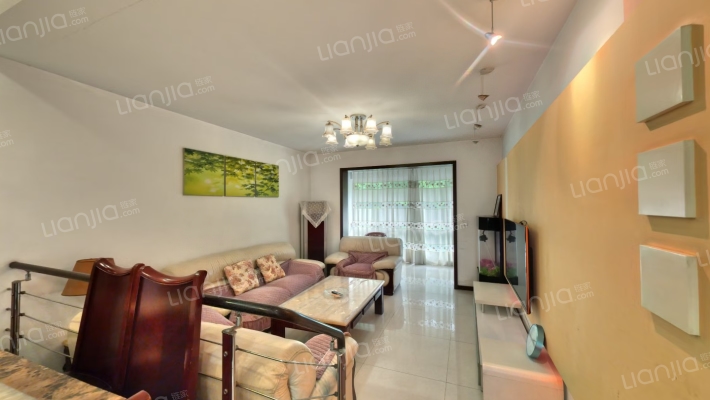 丽阳晶舍二手房实景图