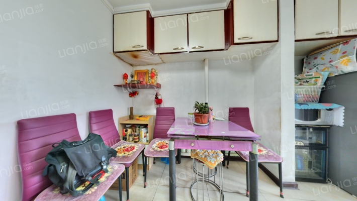 艳璐二期二手房实景图