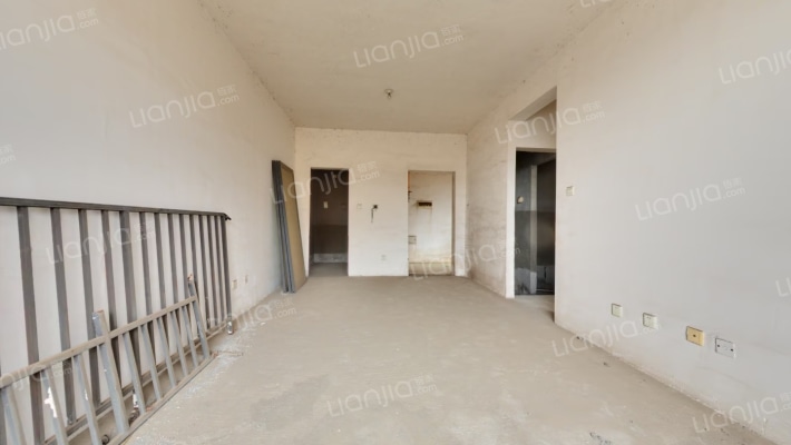 坤耀云庭二手房实景图