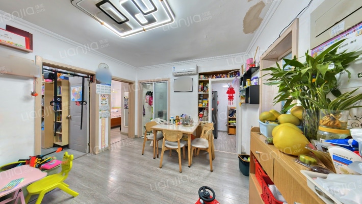 燕升园2园二手房实景图