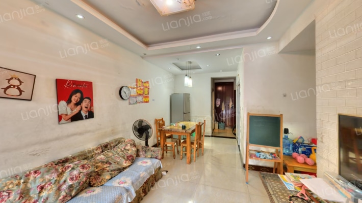 南方玫瑰城黄瑰苑B2区二手房实景图