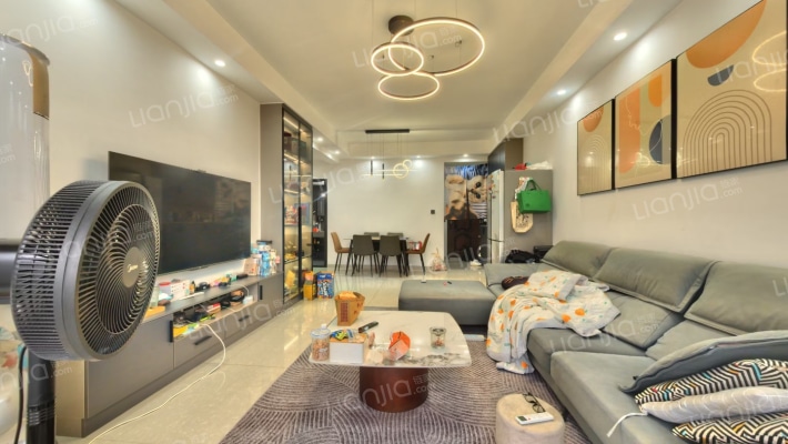 上东国际二手房实景图