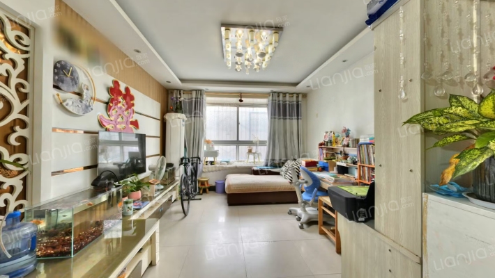 名仕雅居二手房实景图