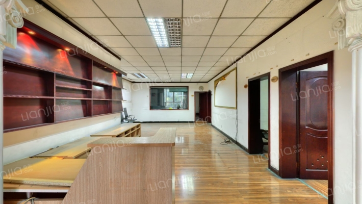 藏卫路南一段105号二手房实景图