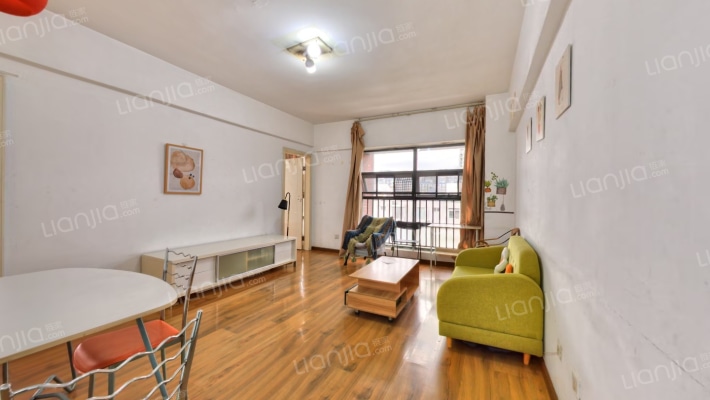 圣安卓国际公寓二手房实景图