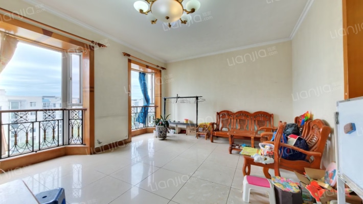 四季家园二手房实景图