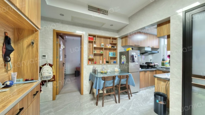 新马路二手房实景图