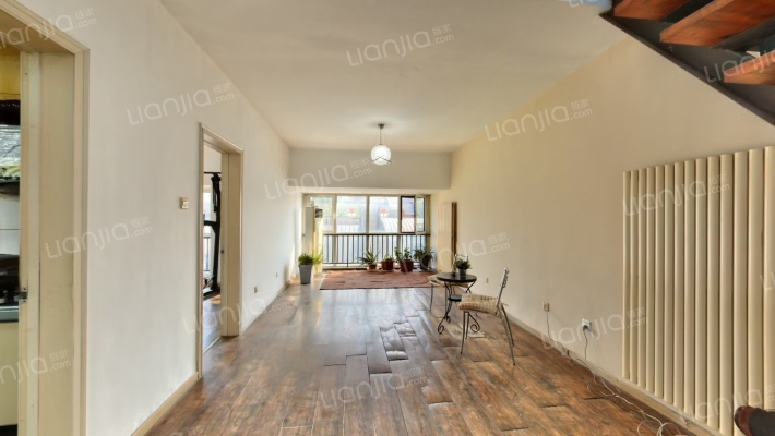 华美橡树岭二手房实景图