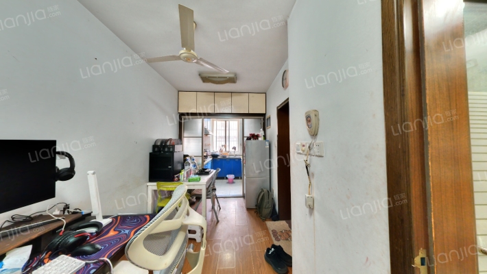 风光里一期二手房实景图