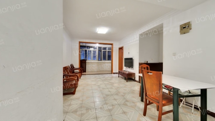 常兴花园二手房实景图