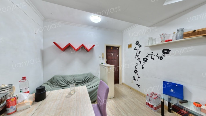 和燕路293号二手房实景图