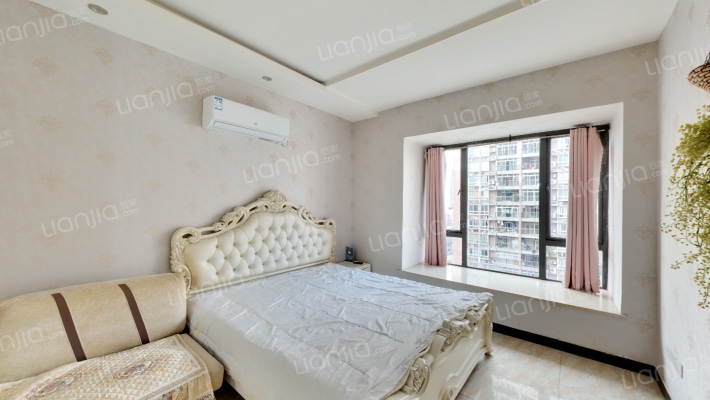 新天泽国际广场二手房实景图