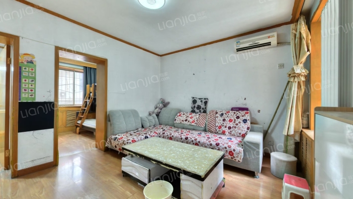 捷瑞小区二手房实景图