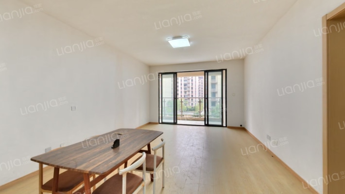 睦水香邻二手房实景图