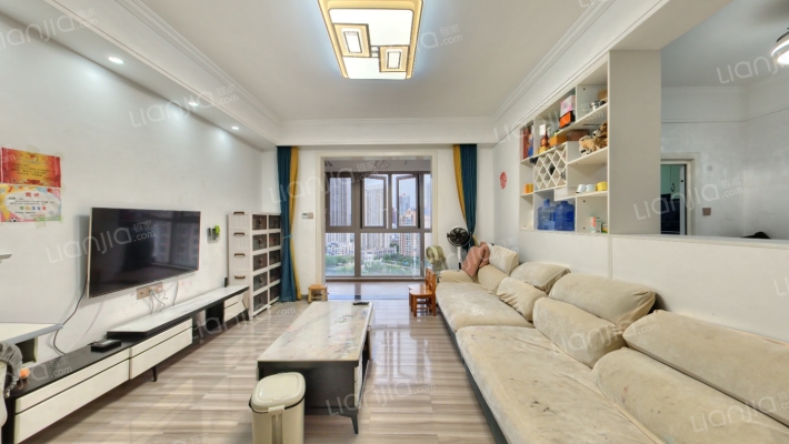 凤凰小城二手房实景图