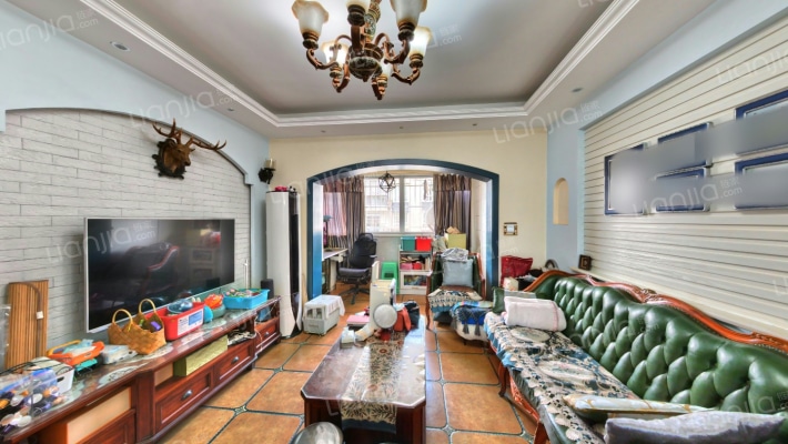 泉水人家三期B区二手房实景图