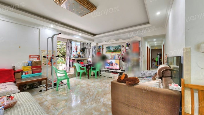 海德花苑二手房实景图