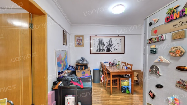 汇文里二手房实景图