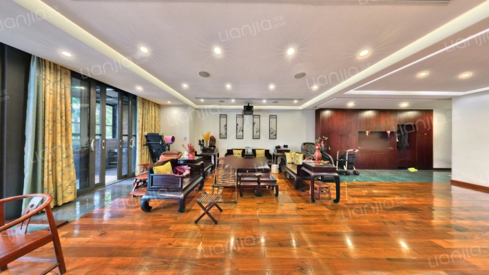 隆泰逸品君庭二手房实景图