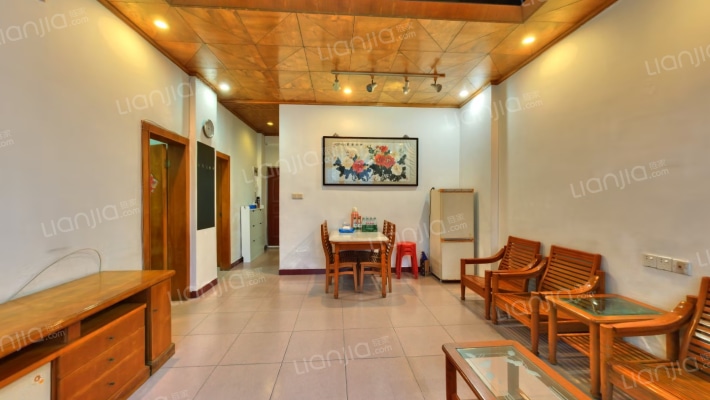 越秀中路二手房实景图