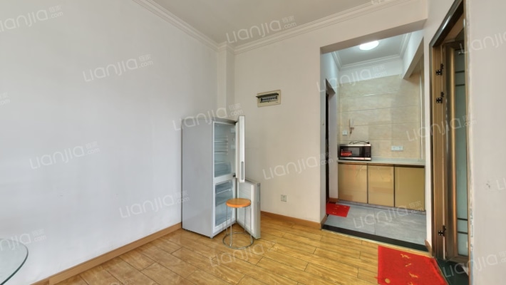 三角花园四美塘小区二手房实景图