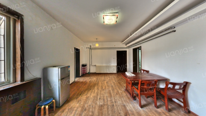 粮油进出口公司家属院二手房实景图