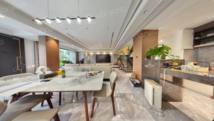 碧桂园天麓二手房实景图