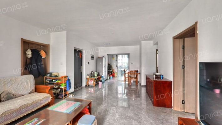 东京北华府二号院二手房实景图