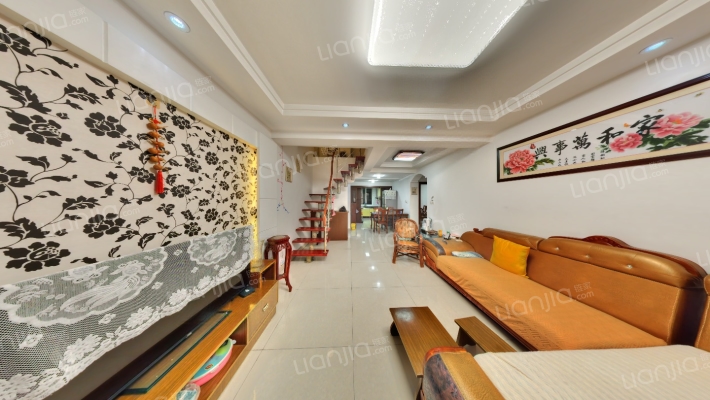 丽水湾东区二手房实景图