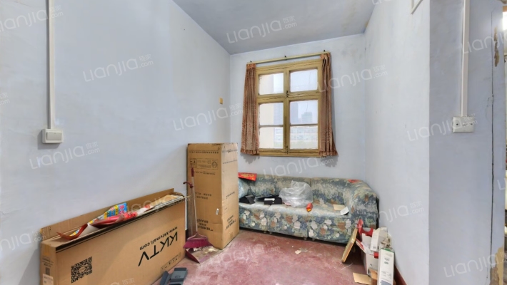 嵩山南路162号二手房实景图