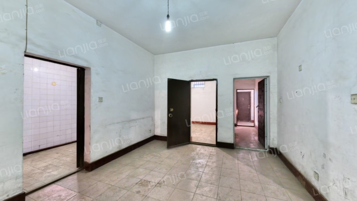 华严农村信用合作社职工宿舍二手房实景图