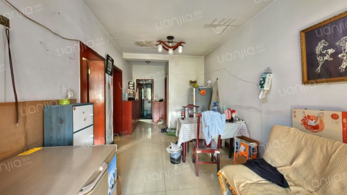 槐树店37号二手房实景图