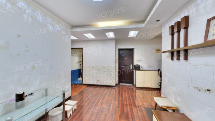 省文联院内六层楼二手房实景图