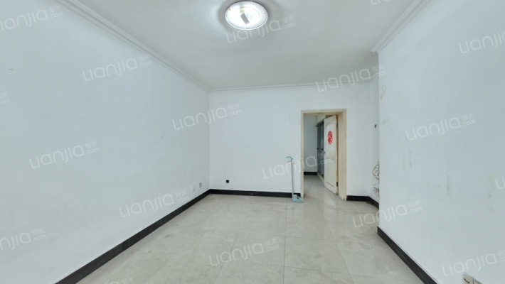 泥洼路32号院二手房实景图