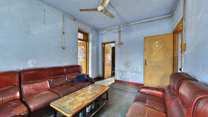 630宿舍二手房实景图