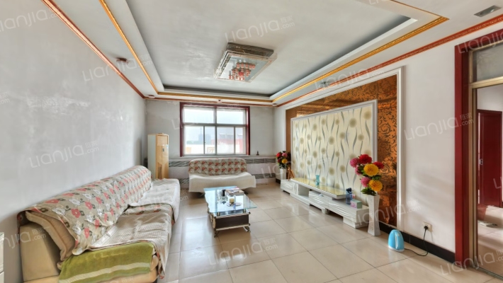 聚丙烯家属楼二手房实景图