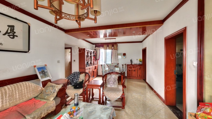 公园峰景二手房实景图