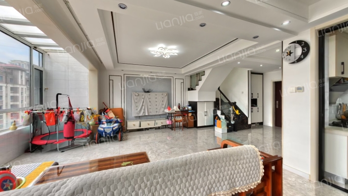 中梁赢和壹号院二手房实景图