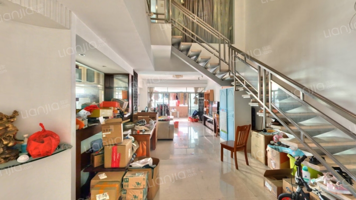 城市大厦二手房实景图