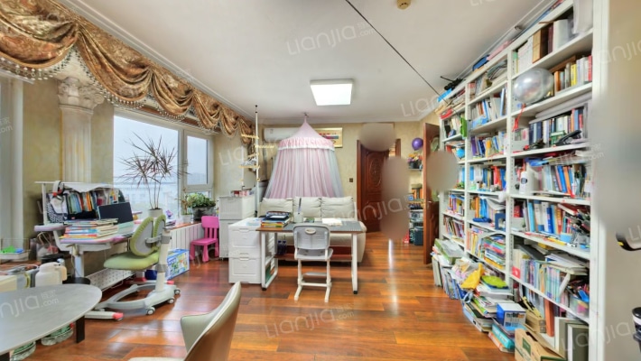 金隆基大厦二手房实景图