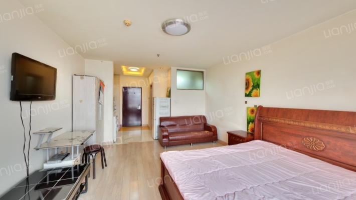 青特上豪广场二手房实景图