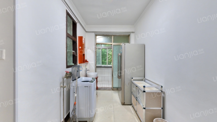 西安南郊铁路新村二手房实景图