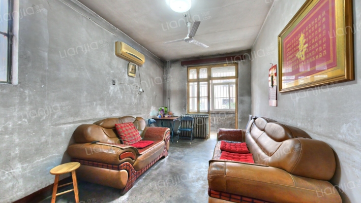 李家村东院住宅二手房实景图