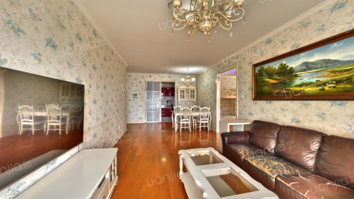 华贸城二手房实景图