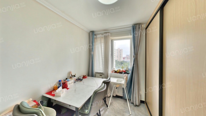 西罗园三区二手房实景图